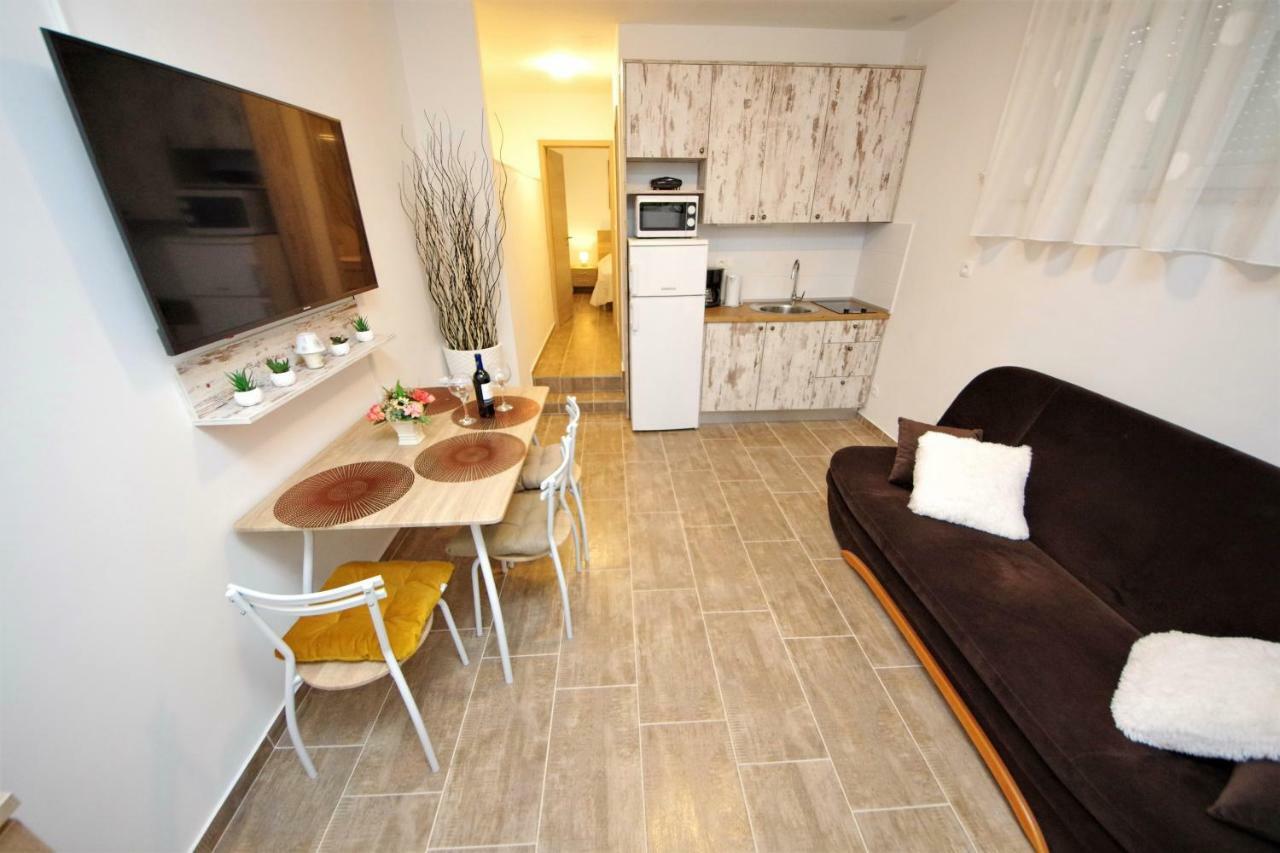 Gabi 3 Appartement Zadar Buitenkant foto